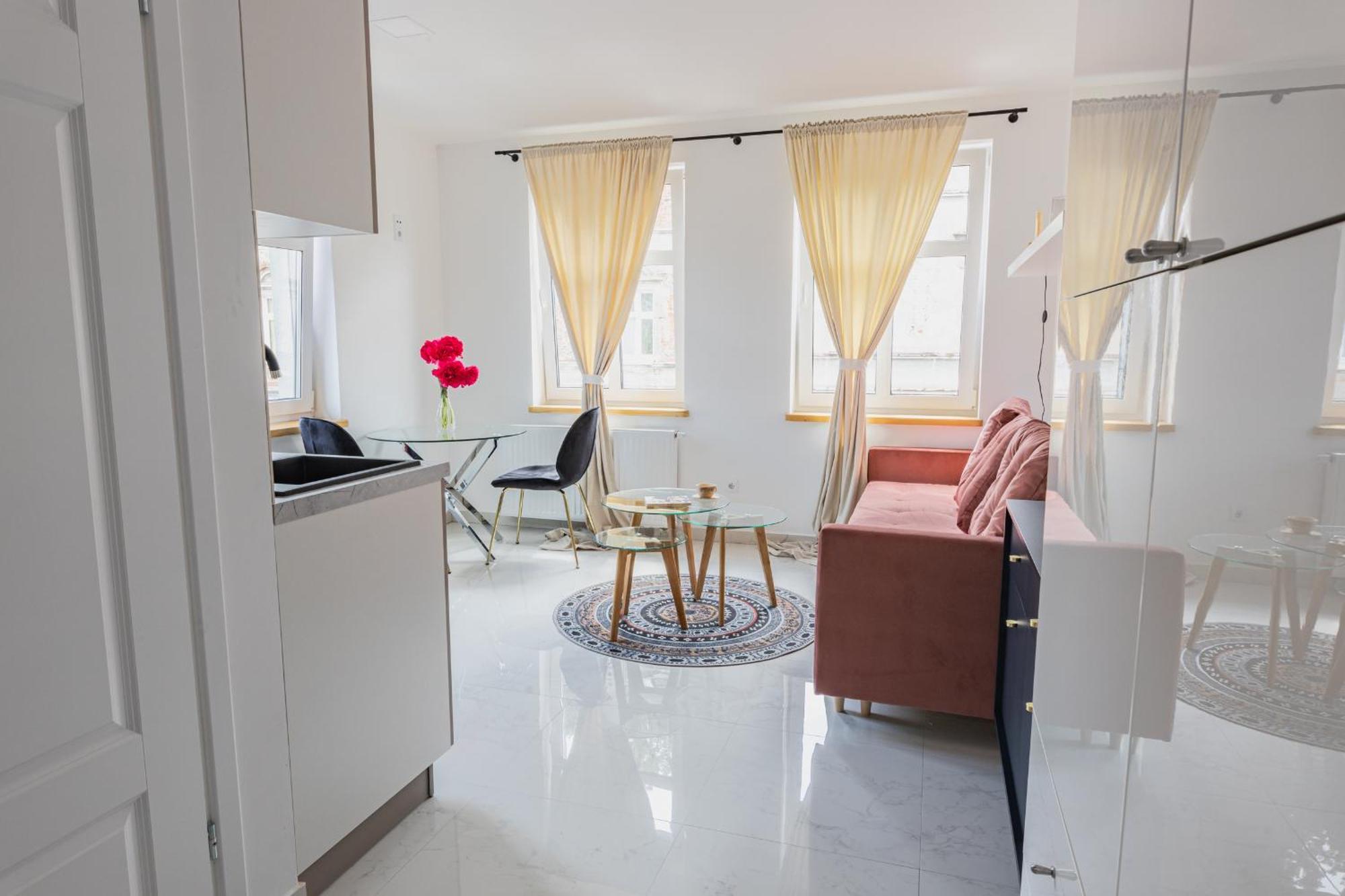 Moveen! Wynajem Apartamentow We Wroclawiu! 10 Minut Od Centrum Breslávia Exterior foto